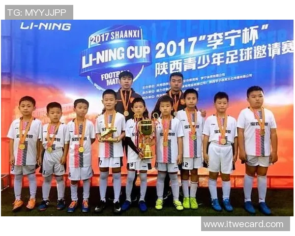 宝鸡足球员的成长之路与未来发展展望分析